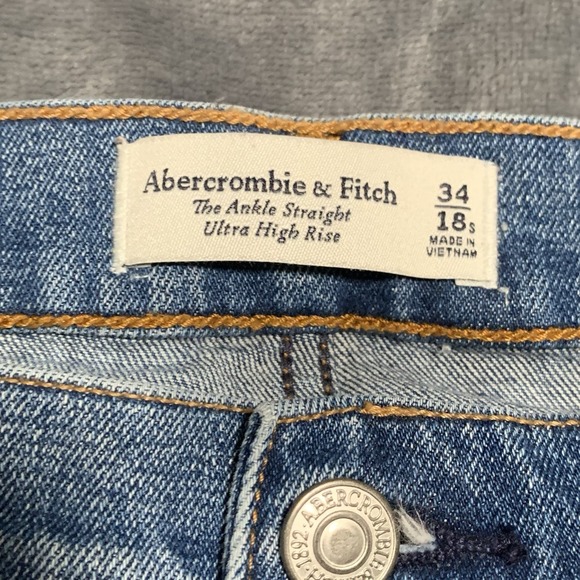 Abercrombie‎ Fitch Ankle Straight Ultra High Rise Distressed Jeans 34/18S - Picture 6 of 13